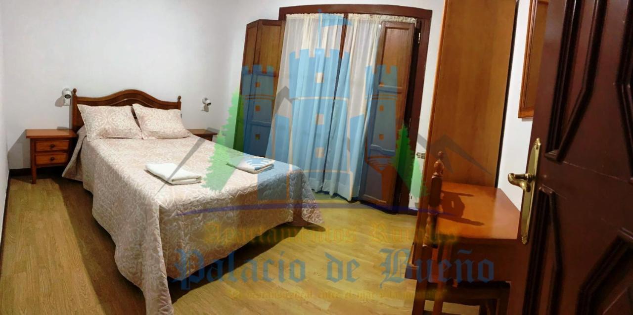 קולונגה Apartamentos Palacio Bueno מראה חיצוני תמונה