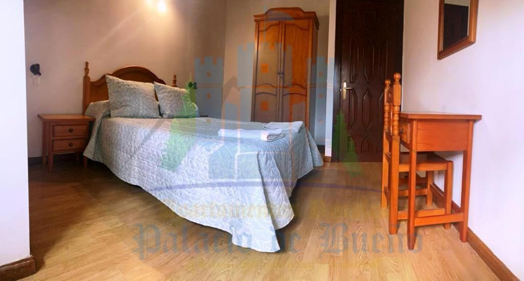 קולונגה Apartamentos Palacio Bueno מראה חיצוני תמונה
