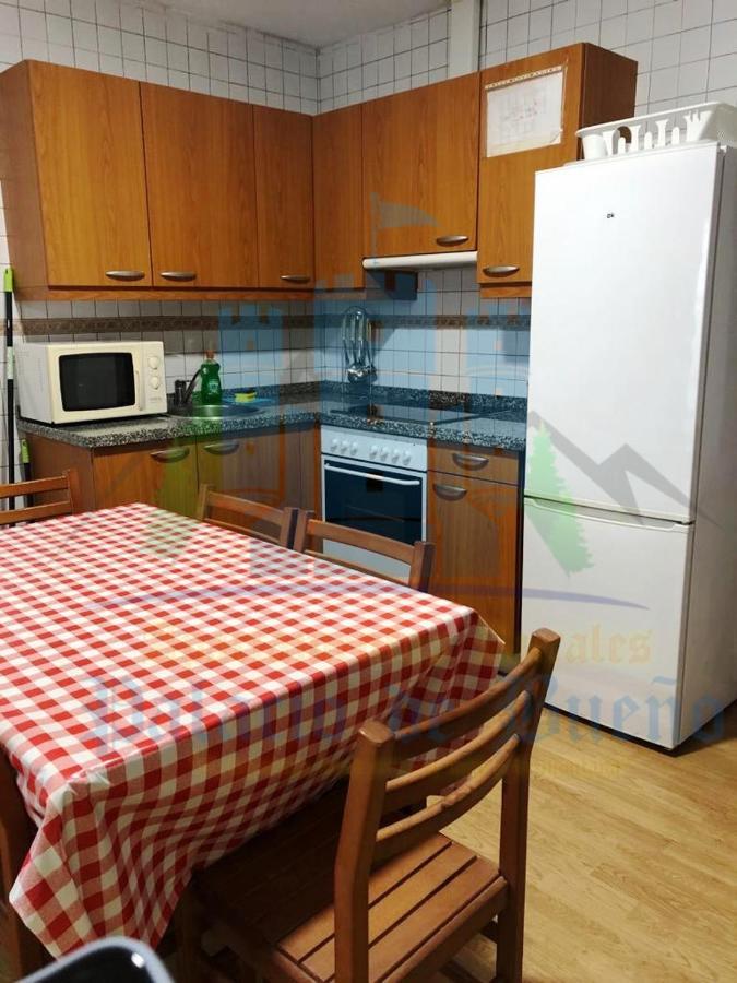 קולונגה Apartamentos Palacio Bueno מראה חיצוני תמונה