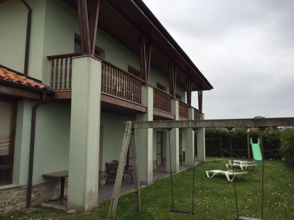 קולונגה Apartamentos Palacio Bueno מראה חיצוני תמונה